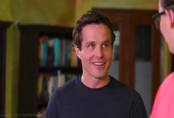 Джей Тейлор Популярні мобільні відео